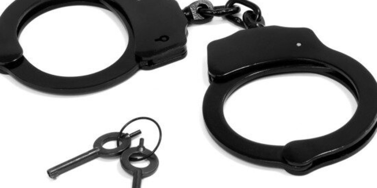 Житель Новосибирска, пойманный со 140 килограммами запрещенных веществ, проведет 16 лет в заключении