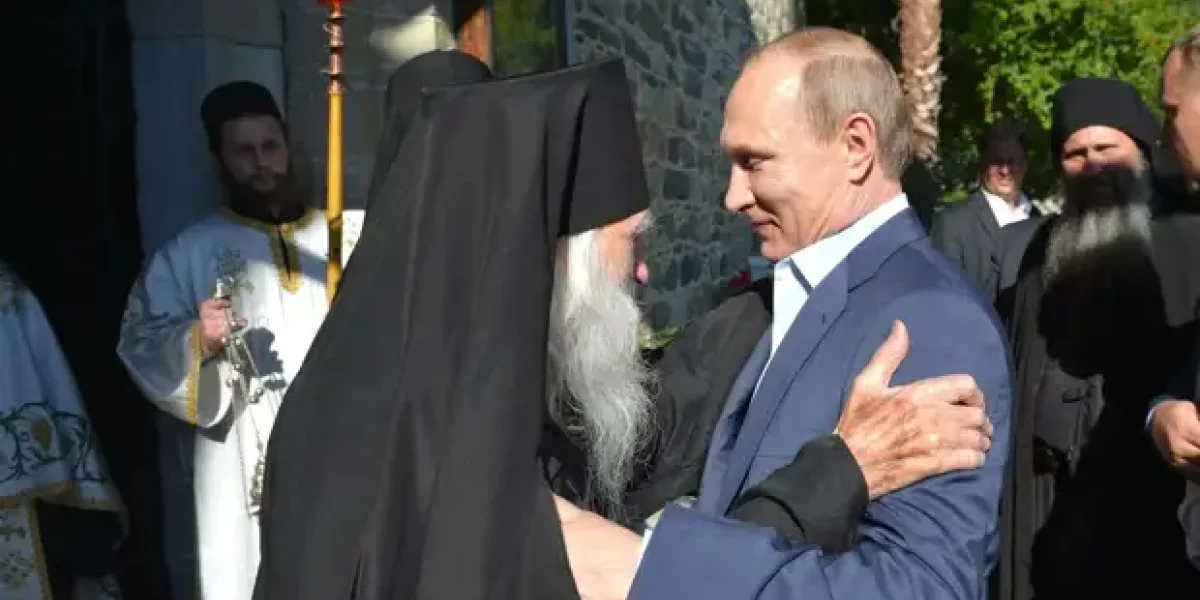 Что станет с Россией: главные предсказания православных старцев