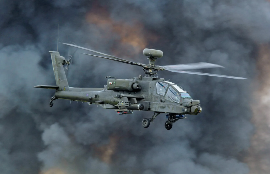 Конец легенды - вертолёта "Апач"? 50 лет назад впервые взлетел AH-64 Apache. Накануне командование ВВС США заявило, что он больше не нужен.