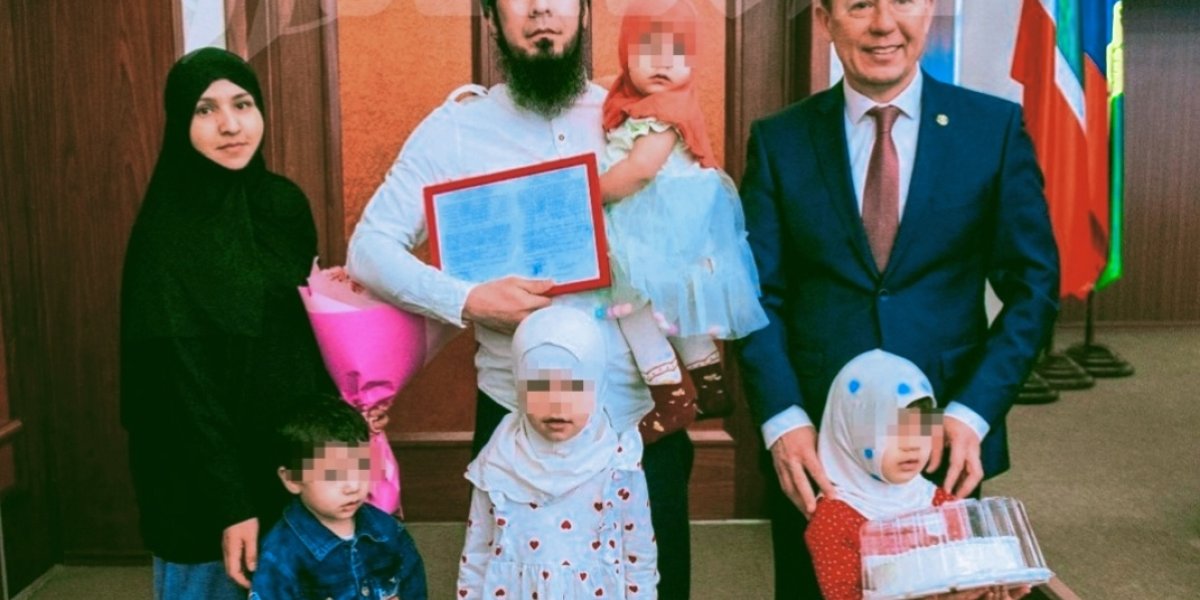 Эти приезжие сумели получить сертификат на жильё по таким же левым справкам, как и Тахмина из Таджикистана