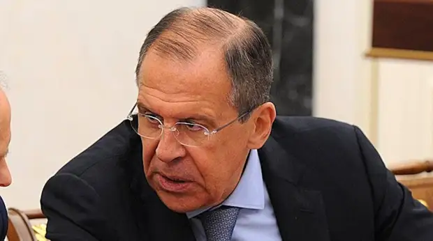 Лавров: Запад вымаливает для Киева прекращение огня без предварительных условий