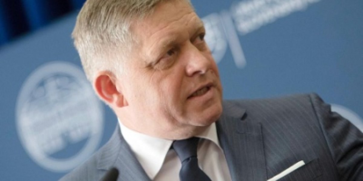 Фицо: Зеленский меня ненавидит за моё мнение о войне на Украине