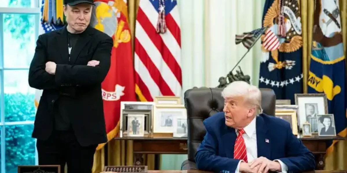 Маск обвиняет Трампа в педофилии, есть документы! Рогозин уже предлагает ему побег, убежище в Москве