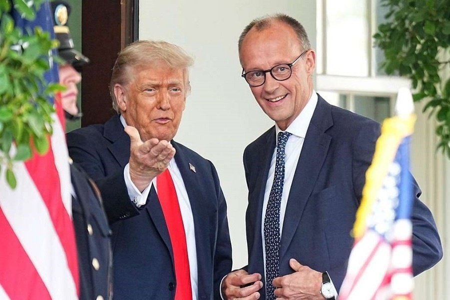 Лидер Европы Мерц не смог ничего добиться от лидера мира Трампа