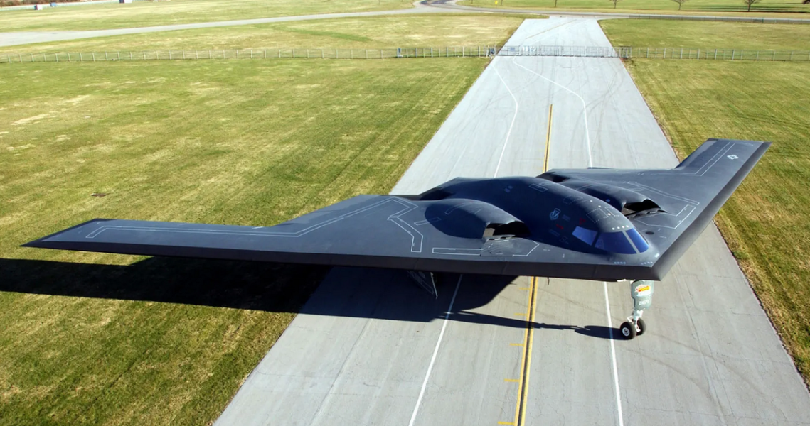 Ровно 45 лет назад в США начали программу АТВ (бомбардировщик Northrop B-2 Spirit). Станет ли 12-дневная война "последней гастролью "Духа"?