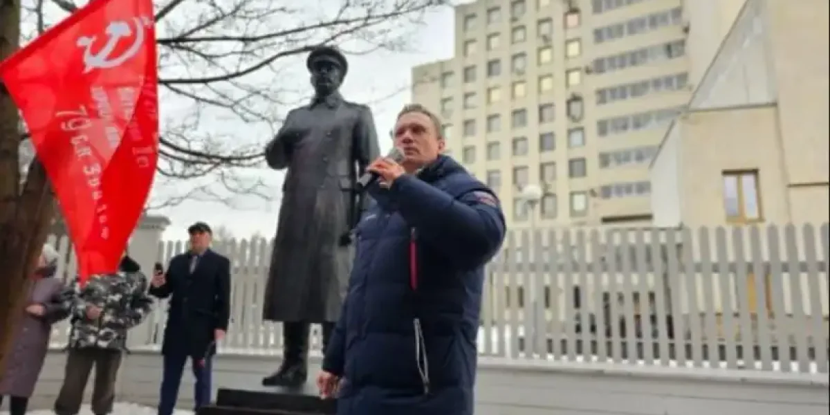 Факты подтасованы: КПРФ развенчала доклад Хрущева о культе личности Сталина