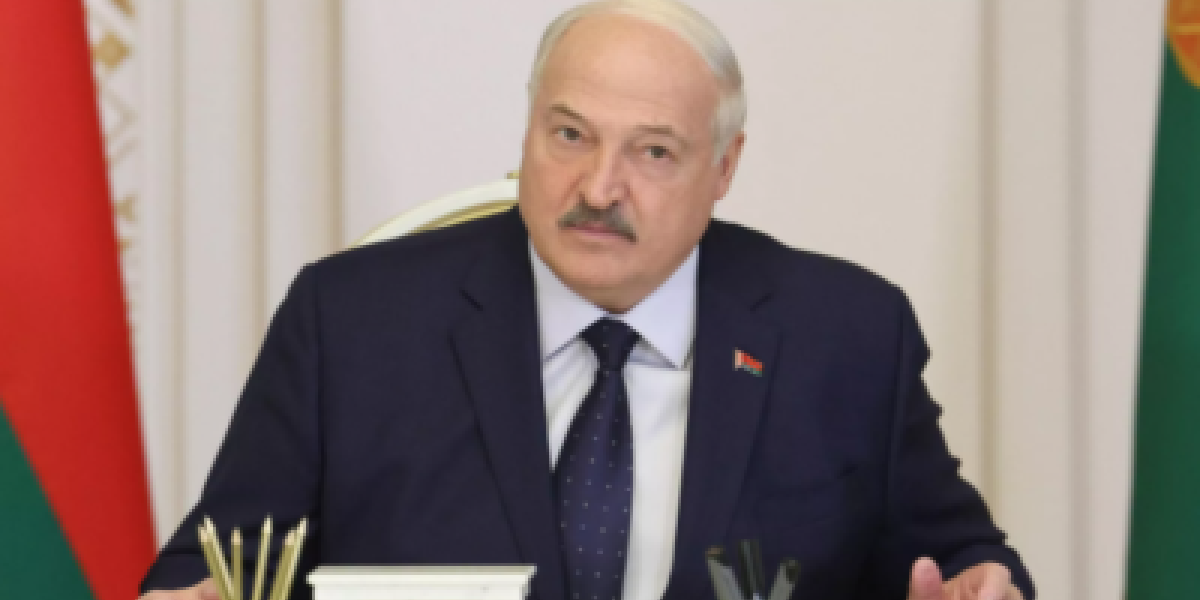 Лукашенко:  «Просвещенные»  европейцы намерены и дальше продолжать бессмысленную бойню на Украине до последнего украинца