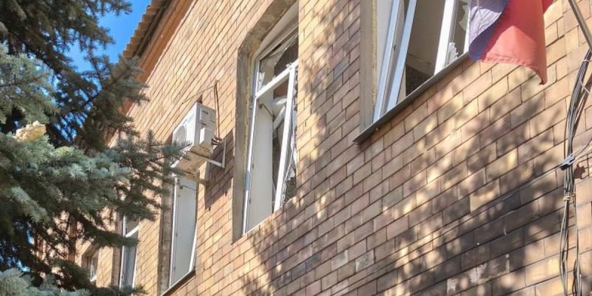 Мирошник: мирных жителей Донецка обстреляли ракетами, которые Зеленский выпрашивает на Западе якобы для своей обороны