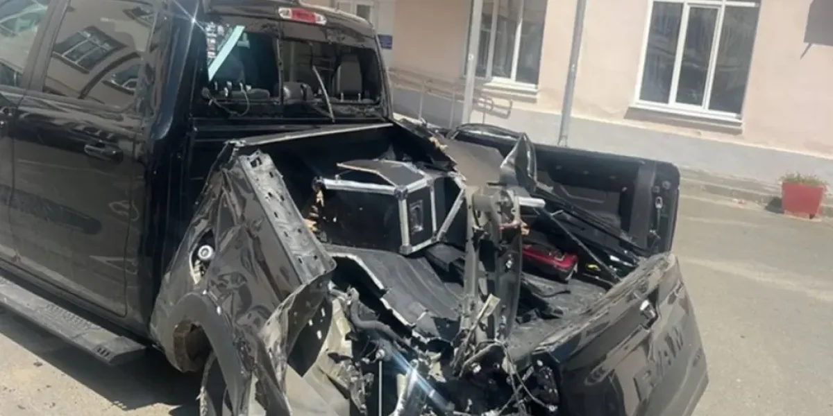 Взрыв в багажнике пикапа прогремел на парковке КубГТУ в Краснодаре