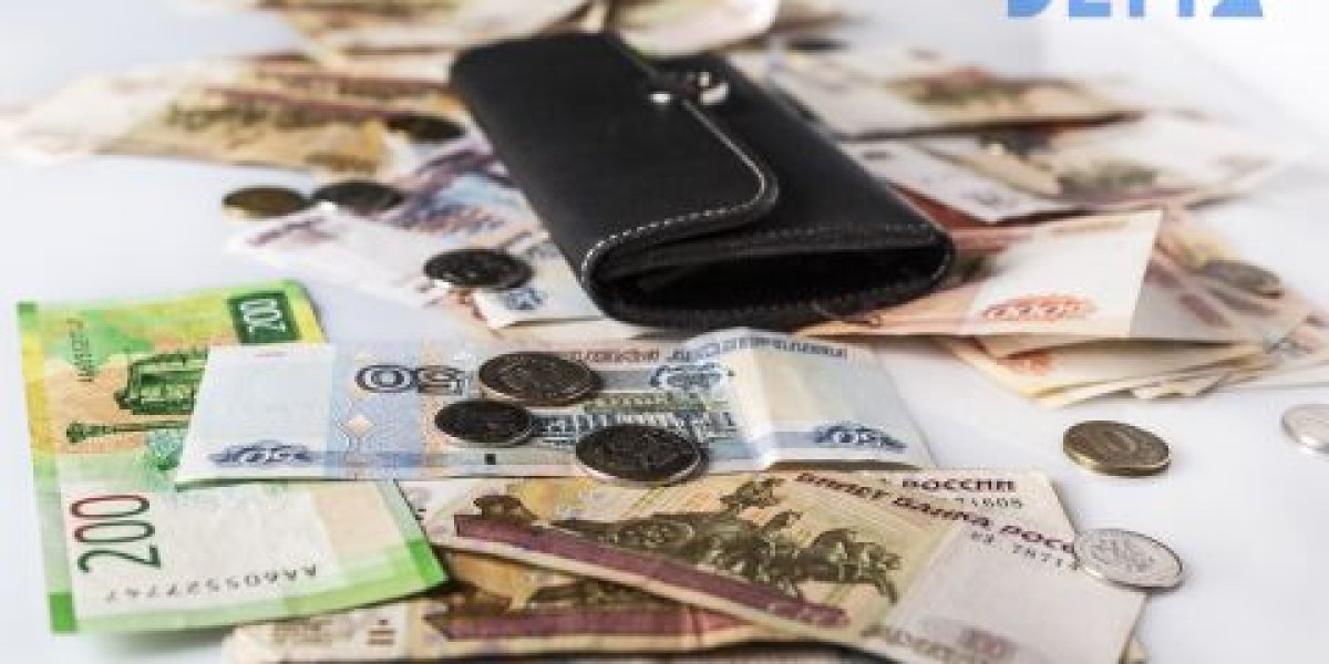 Деньги скоро обесценят: названы сроки обвала сбережений россиян