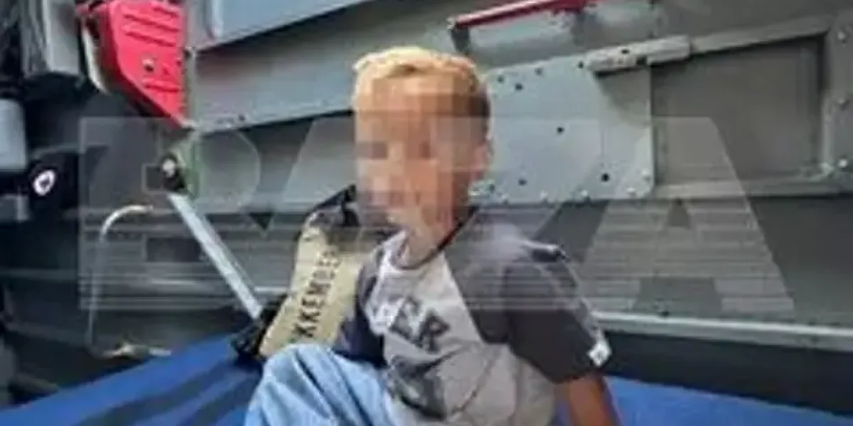 Крутой папик "из Кремля" катает любовницу на военном самолете в "закрытый" Ростов. В ресторан и на маникюр