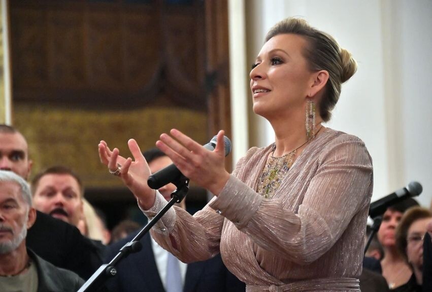 Захарова умоляет Баку не портить «отношения дружбы» с Россией: ради них Москве никого не жалко