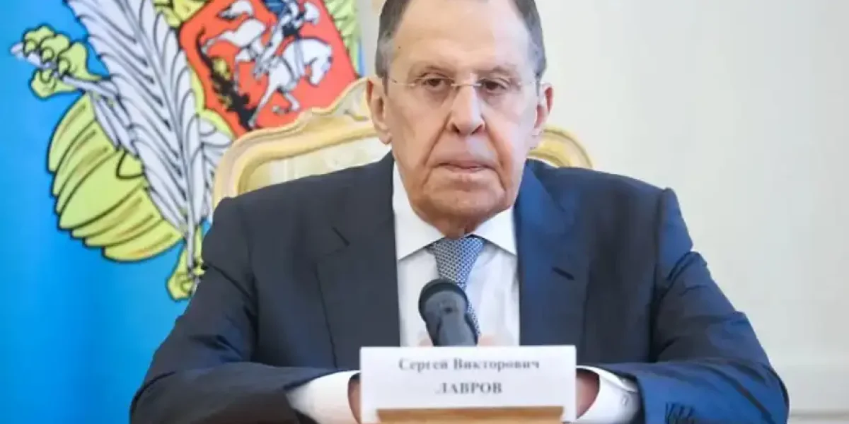 Глава МИД РФ Лавров: любые поползновения, которыми Запад грозит России, вызывают тревогу у нормального человека