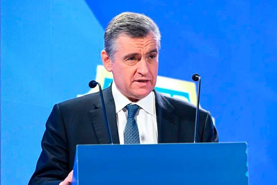 Кто такой Леонид Слуцкий?