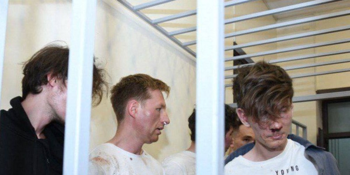 Российские силовики провели задержания лидеров азербайджанских диаспор в Екатеринбурге и Воронеже