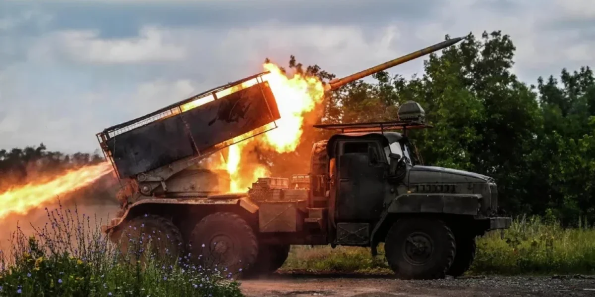 Российские войска продвигаются на ключевых направлениях: новости СВО от 5 июля 2025. Карта боёв на Украине сегодня, военная сводка, 1227-й день спецоперации России на Украине