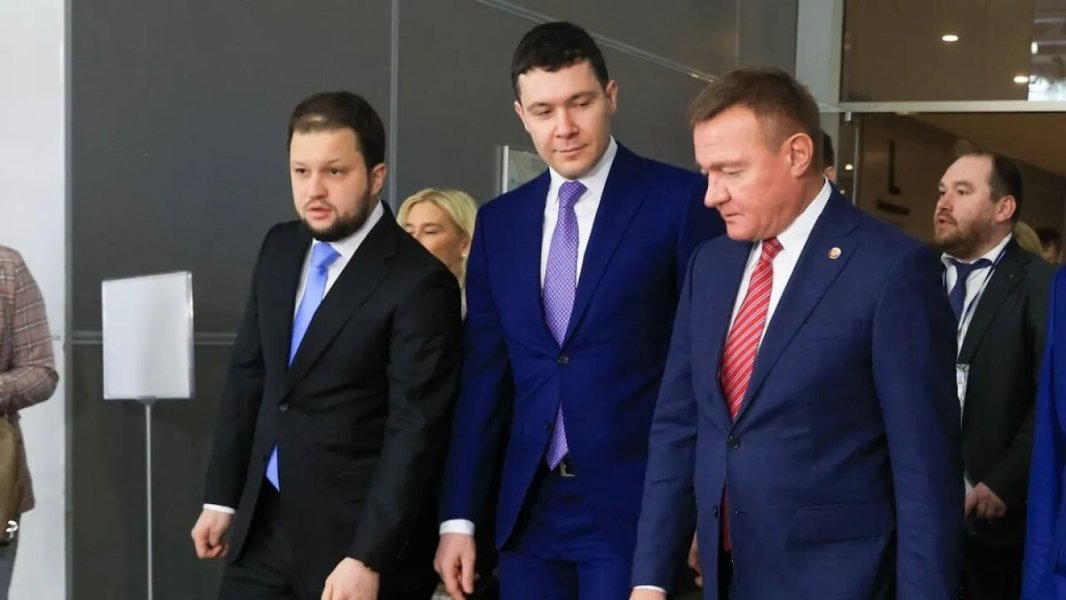 Старовойт хотел все вернуть, но сбежал ответственный за деньги? Хазин озвучил версию о "помощнике" погибшего министра