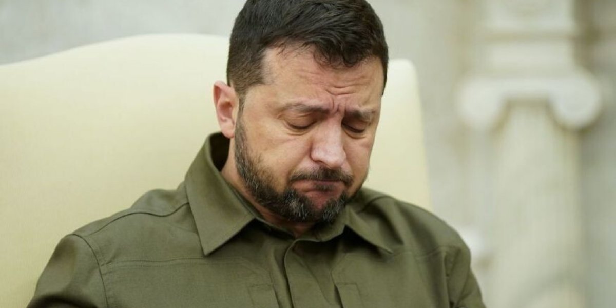 Дело идет к концу. Зеленский готовится к побегу из Украины