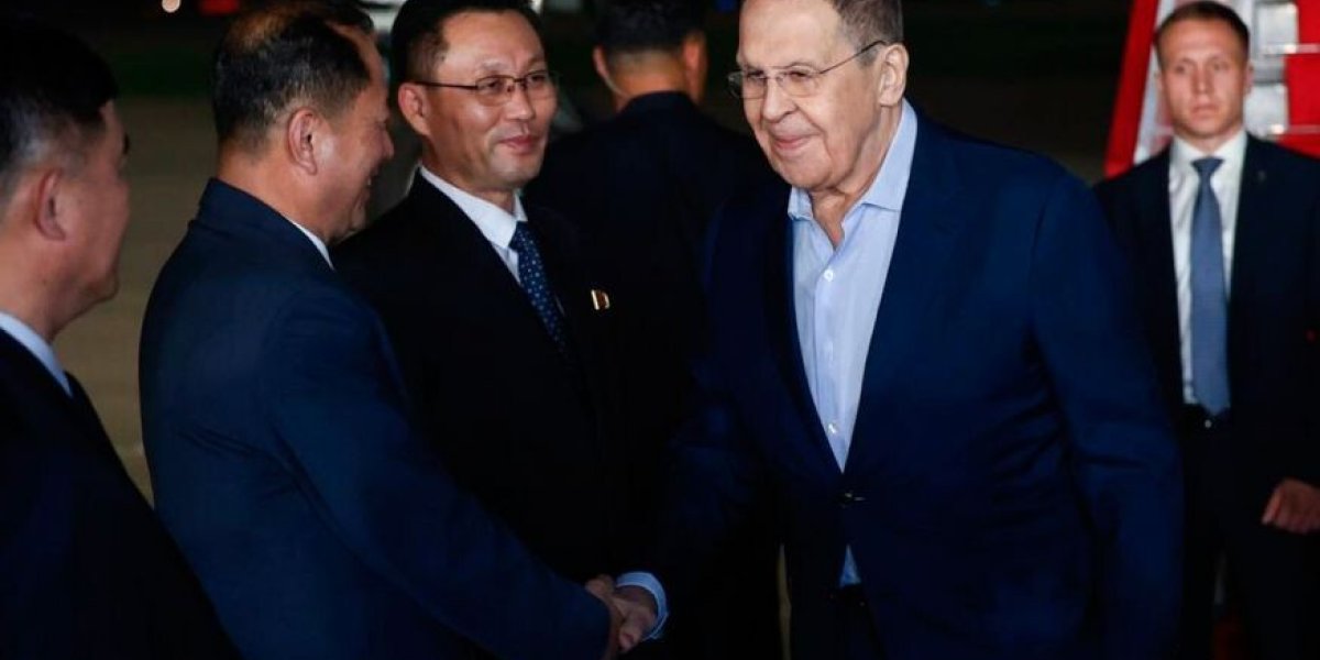 Послание от Путина. Непобедимое братство. Итоги визита Лаврова в КНДР