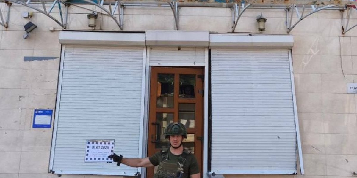 Мирошник: мирных жителей Донецка обстреляли ракетами, которые Зеленский выпрашивает на Западе якобы для своей обороны