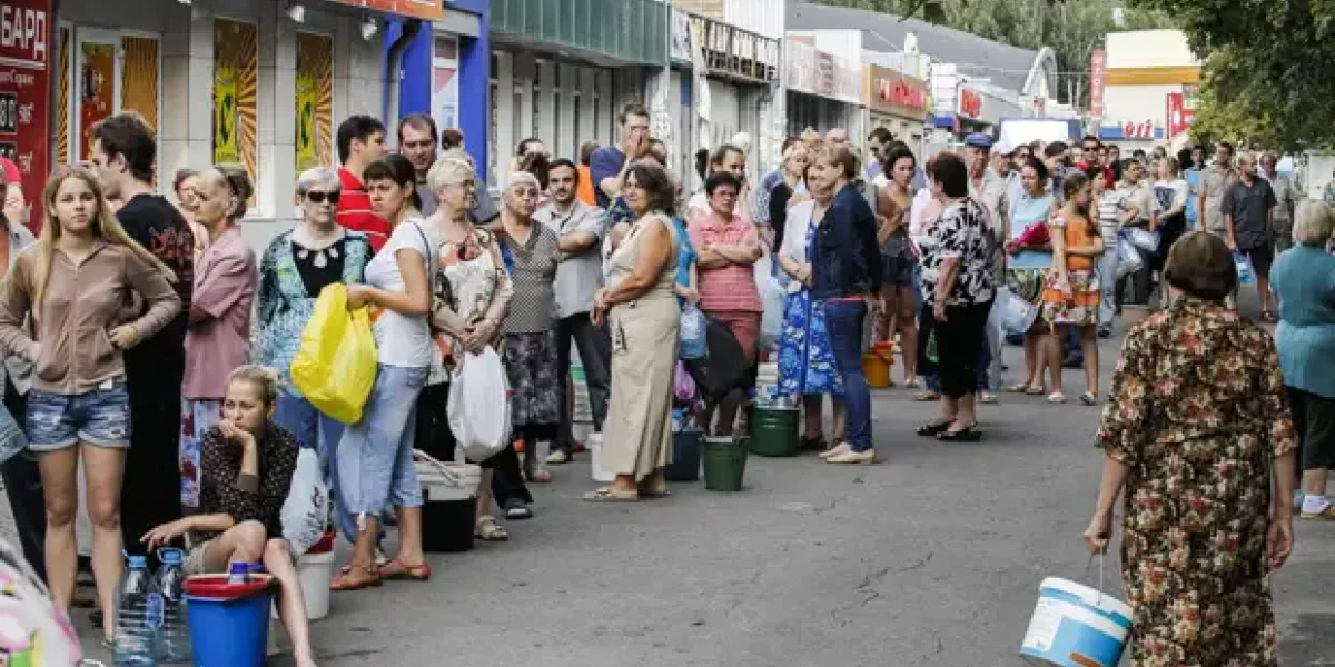 Царев бьет тревогу. Почему Донецк из "города роз" превратился в "город ... (нечистот)"