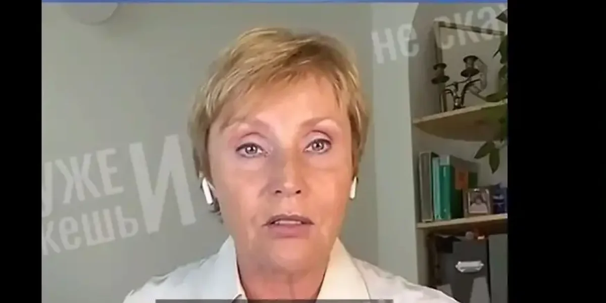 Так врать надо уметь: Жанна Агалакова*, вернув награды в Кремль, упала ещё ниже