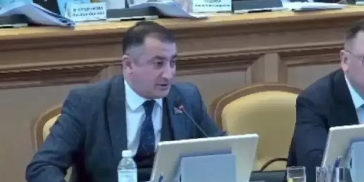 "Сидят на нашей социалке и даже не работают". Первый из 89 регионов России становится анклавом мигрантов
