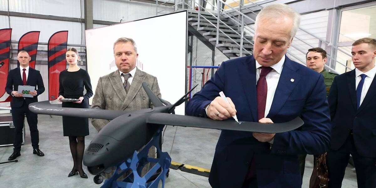 «Крупнейший за Уралом» завод по выпуску беспилотников не успел открыться, как его уже растащили