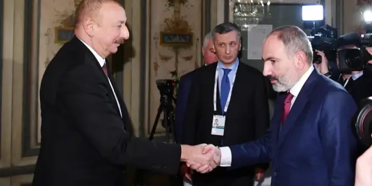 На встрече тет-а-тет Алиев и Пашинян решали как кинуть Россию. Военную базу в Гюмри тоже выдворят