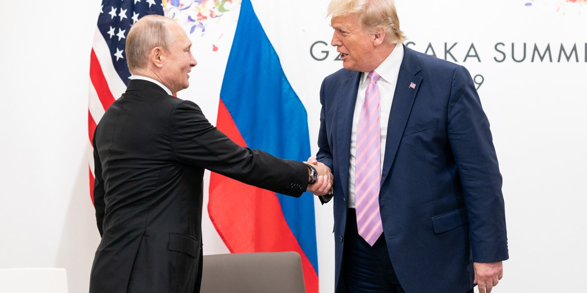 Трамп грозился разбомбить Москву и Пекин