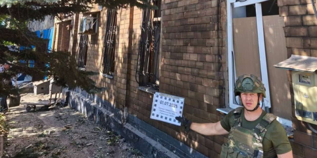 Мирошник: мирных жителей Донецка обстреляли ракетами, которые Зеленский выпрашивает на Западе якобы для своей обороны