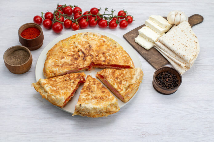 Восхитительно вкусный осетинский пирог: готовится за 15 минут — домашние в восторге и просят добавку