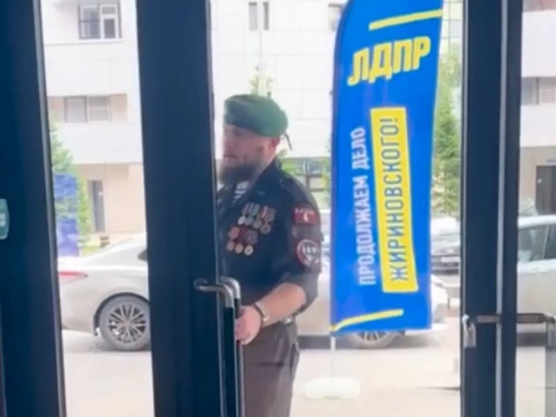 ЛДПР двигает в депутаты проходящего по делу об истязании детей