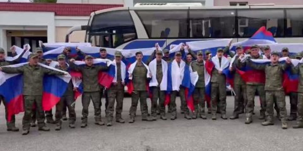 Пленных возвращают партиями: Москва и Киев продолжают обмены после июньских переговоров