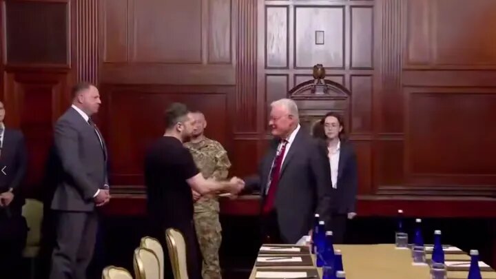 "Условия Путина-Трампа Зеленский не примет. Осень будет жаркой": Подоляка сказал о финале переговоров. И что тогда сделают США?