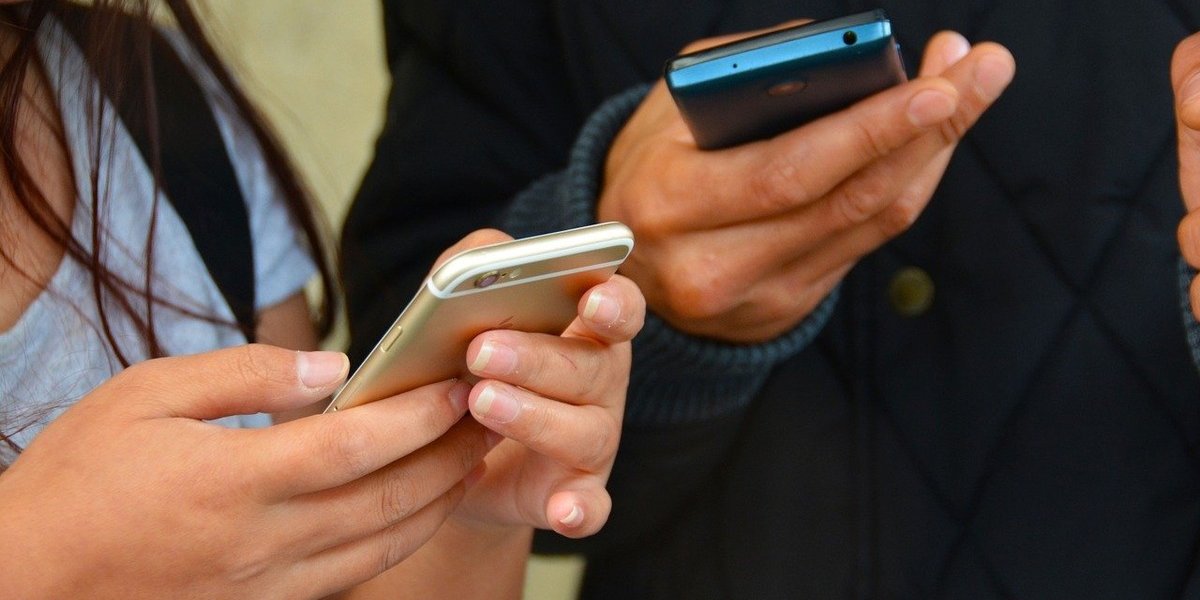 Когда полностью заблокируют звонки в WhatsApp* и Telegram: прекратят ли мессенджеры работу в сентябре 2025 года