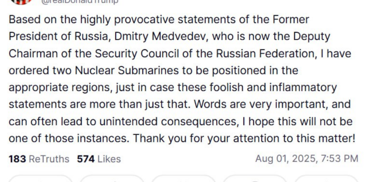 Дмитрий Медведев перенаправил две атомные подводные лодки США на новое место дислокации