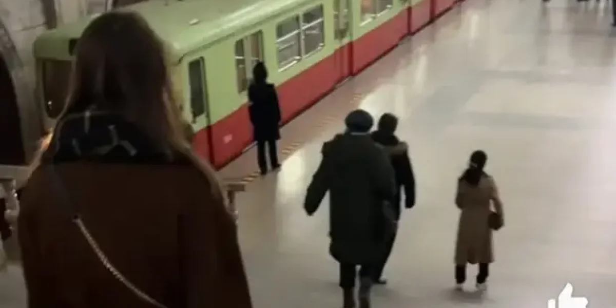 А вы знали, что в Северной Корее есть метро, и оно лучше, чем в Нью-Йорке?