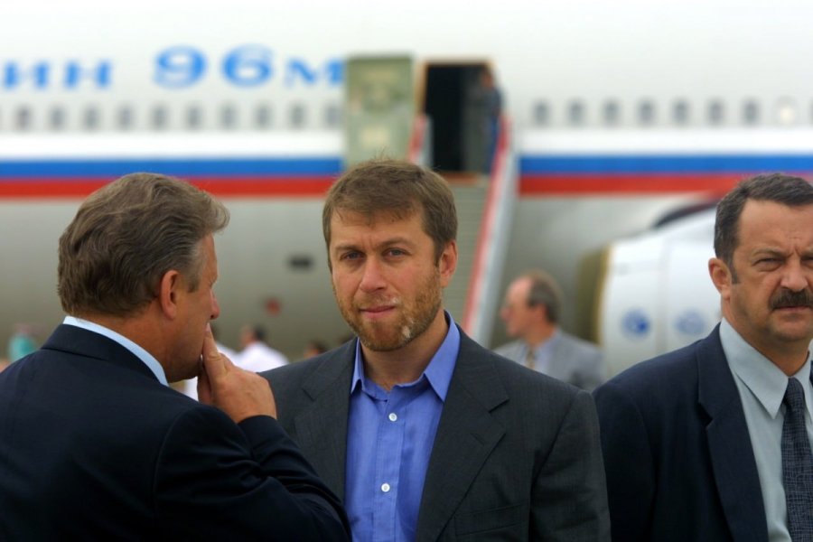 Этот олигарх и экс-губернатор дорого заплатит за роскошь: Ракеты ПВО на борту бронированных яхт бесполезны, когда судно не на ходу