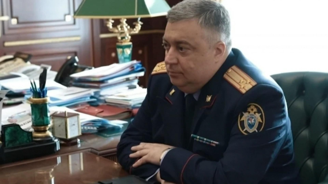 Закатывал вечеринки и не появлялся на работе: Александр Иванович сильно удивился, когда узнал, как шикарно жил глава челябинского СК