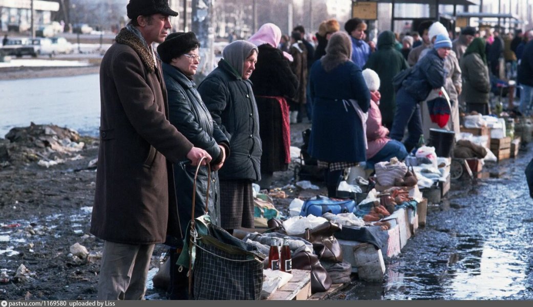 «Распродажа империи: как в 90-е годы на осколках СССР едва не случился ядерно-бактериологический апокалипсис