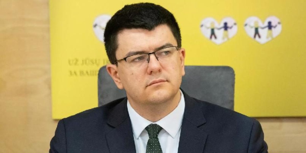 Литовского депутата-националиста лишили членства в партии за грубые нарушения
