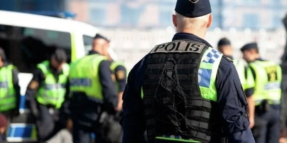 Два человека пострадали после стрельбы у мечети в Швеции