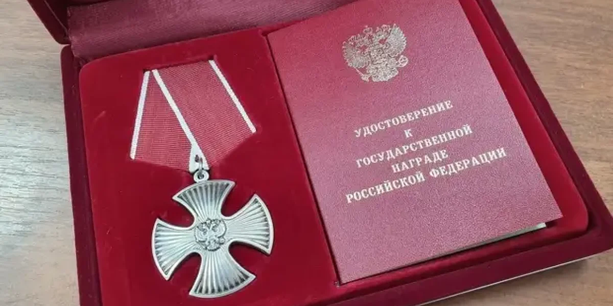 Путин наградил азербайджанца. Венедиктов: "Кремль хочет мириться". Но как же новый громкий арест?