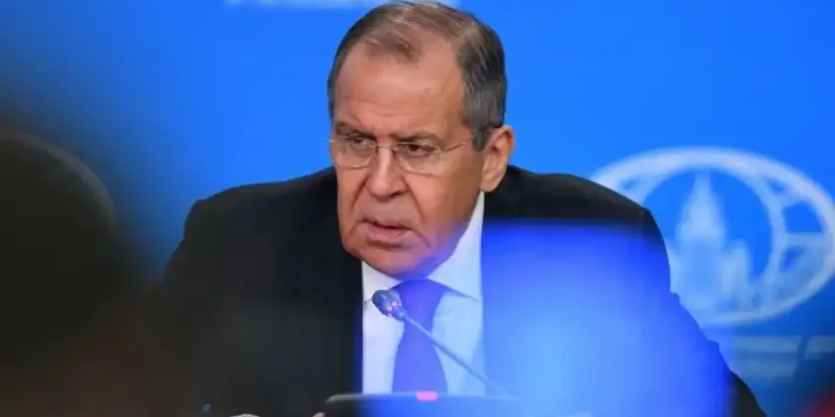 Дипломатия без страха: Лавров пошутил про мандраж перед встречей с США на Аляске