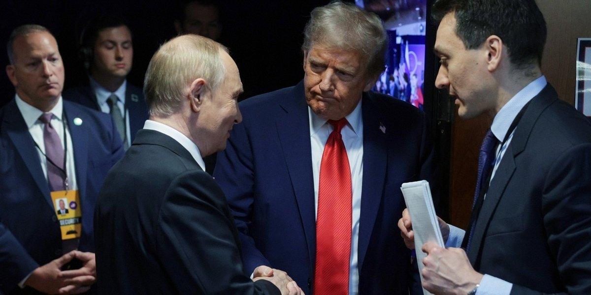 Путин и Трамп провели переговоры на Аляске: главное за сутки