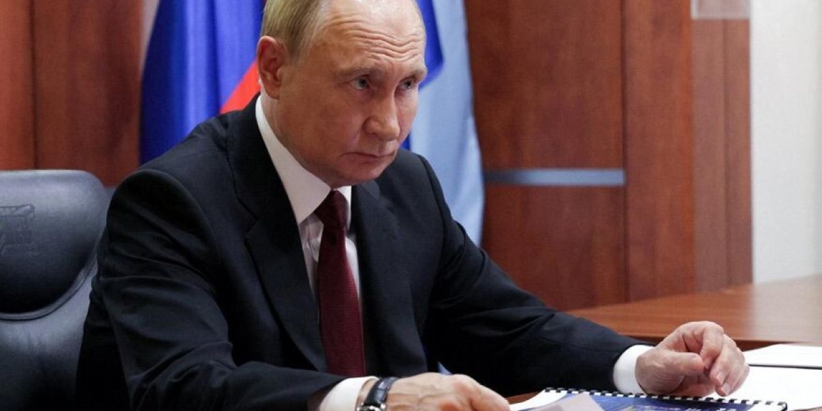 «Назревает бунт. Давление на Путина и Кремль усилится»: INSIDER-T