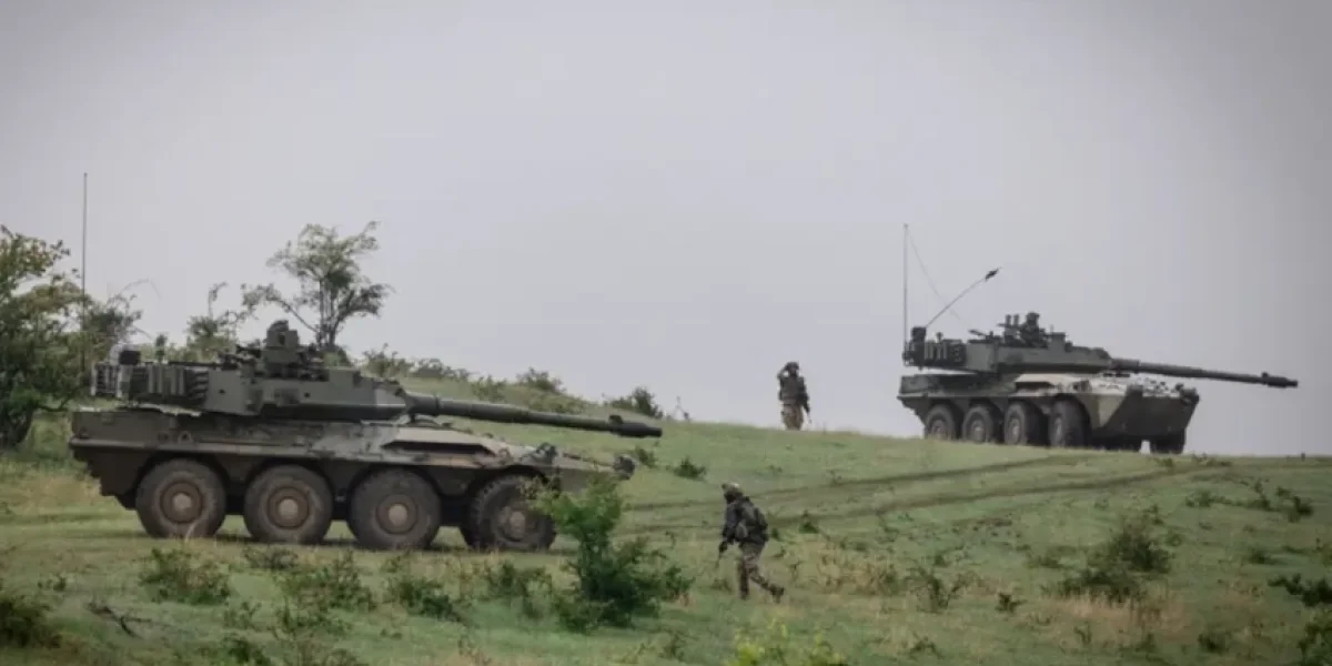 Захарова: Москва категорически против появления военных из стран НАТО на Украине