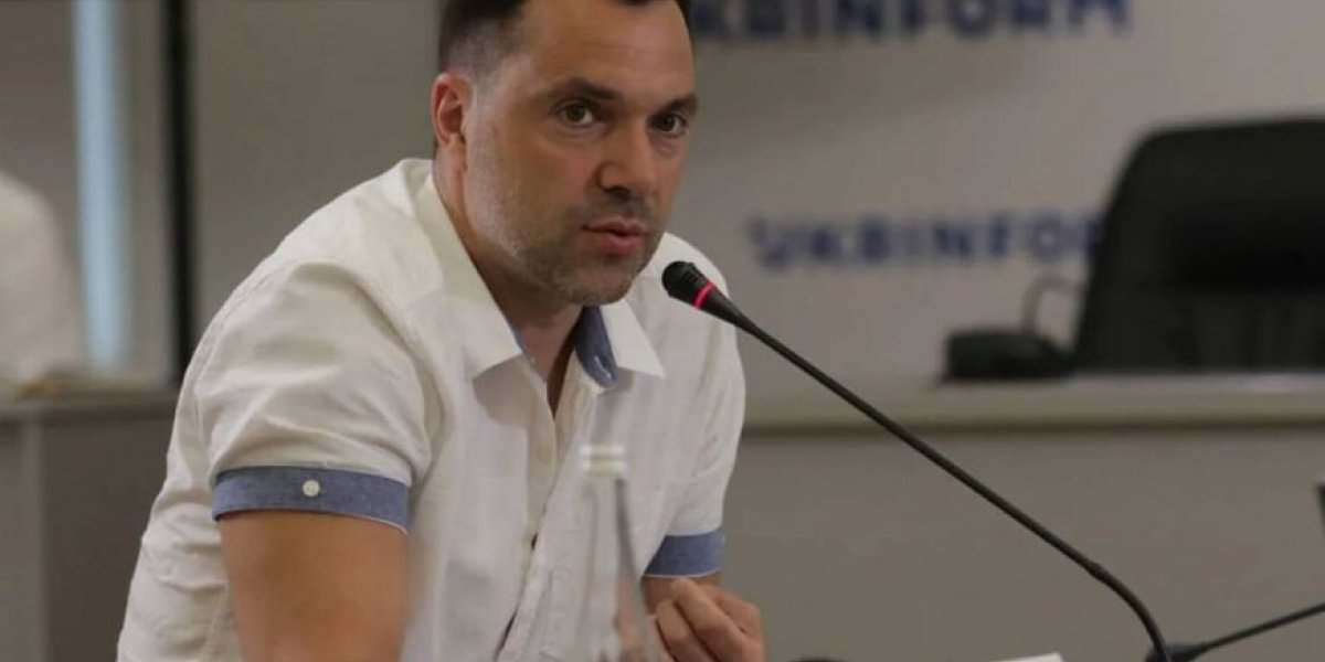 Арестович* оправдал начало СВО. «Путин имел полное право. Украина виновата»