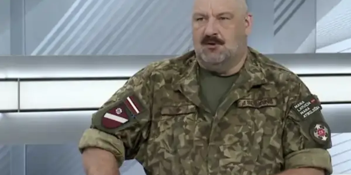 «Генерал Хрюндель». Латвийского майора высмеяли за хрюканье в адрес России